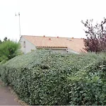 Petite Maison Dans Residence Avec Piscine Proche Plage Et Centre Ville A Pied