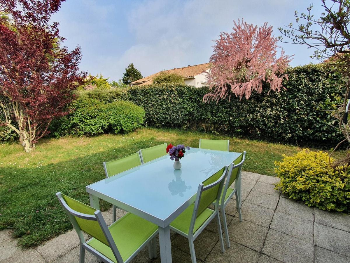 Holiday home Petite Maison Dans Avec Piscine Proche Et Centre A Pied *
